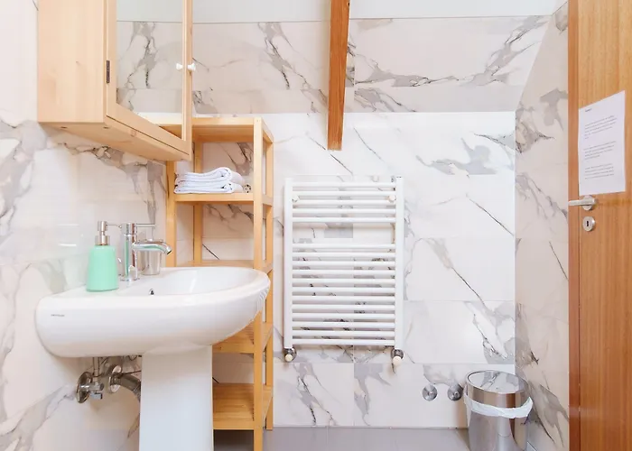 Shining View פורטו