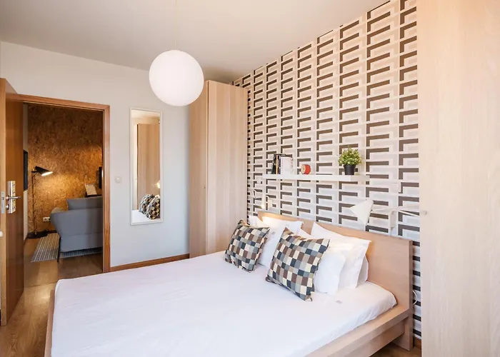 Shining View Apartments Apartment *