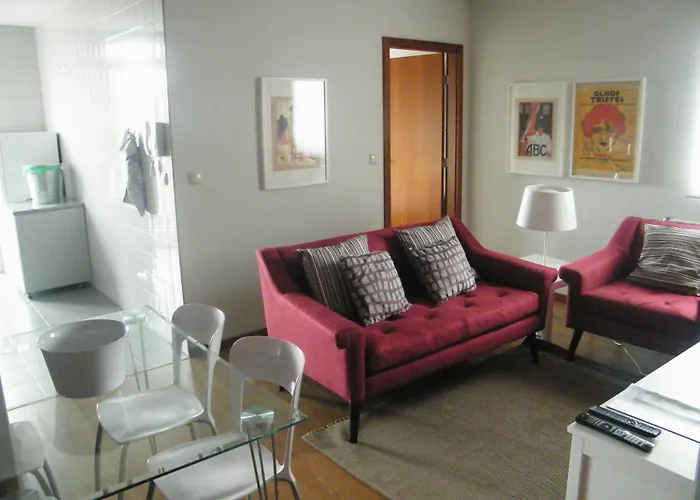 Shining View Apartments *