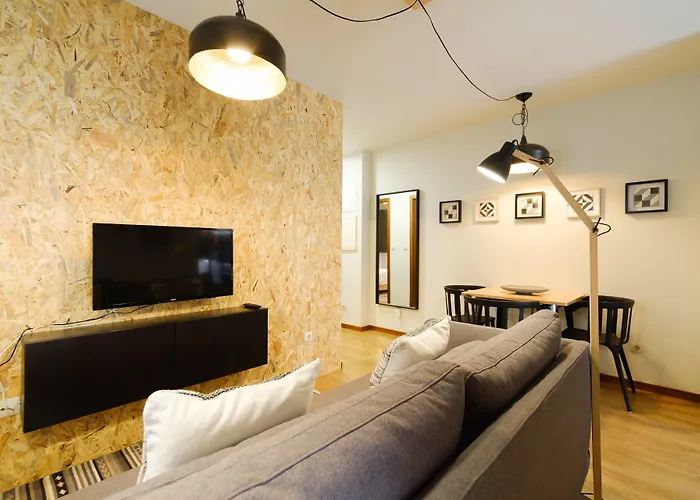 Shining View Apartments * Porto