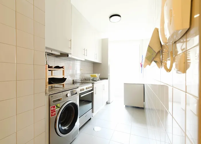 Shining View Apartments * Porto