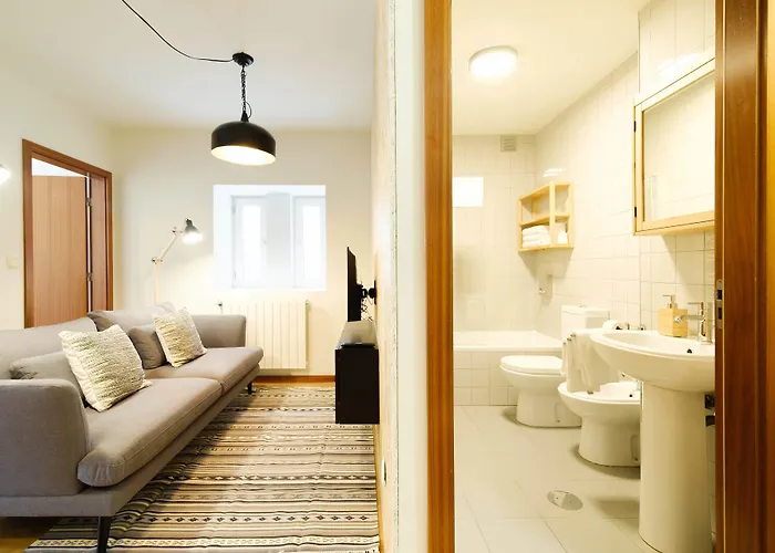 Shining View Apartments Apartment *