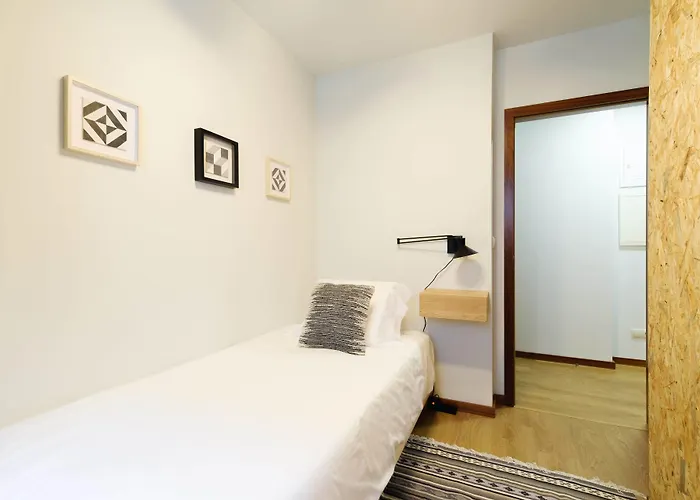 Shining View Apartments Apartment *